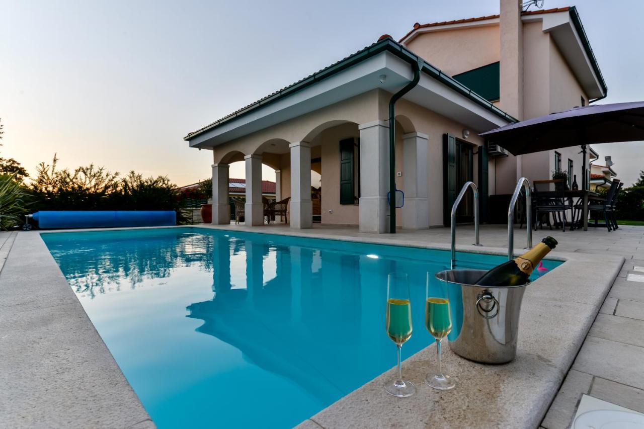 Villa Luciana Spa House, Buje Kültér fotó